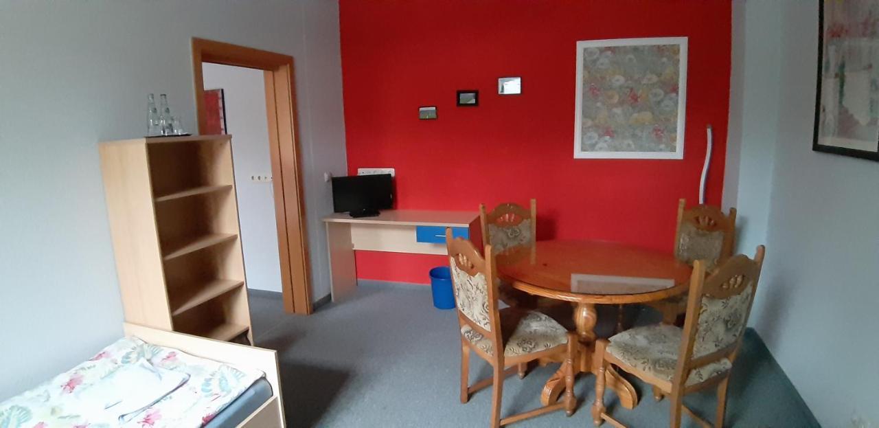 Gasthof zum alten Schulmeister Harra Exterior foto